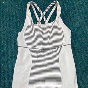 Good condition Lululemon workout top